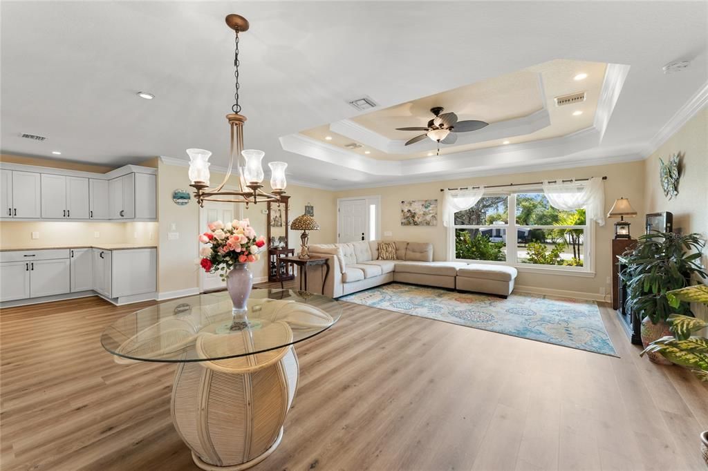 Active With Contract: $499,000 (3 beds, 2 baths, 1768 Square Feet)