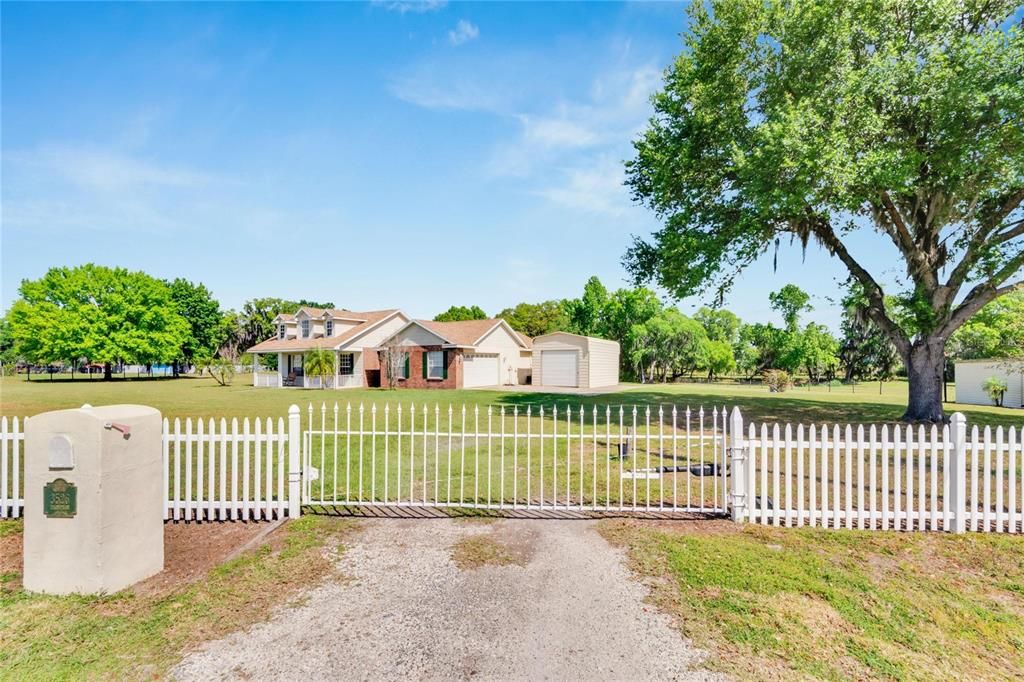 For Sale: $625,000 (3 beds, 2 baths, 1846 Square Feet)