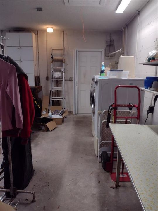 garage & laundry area