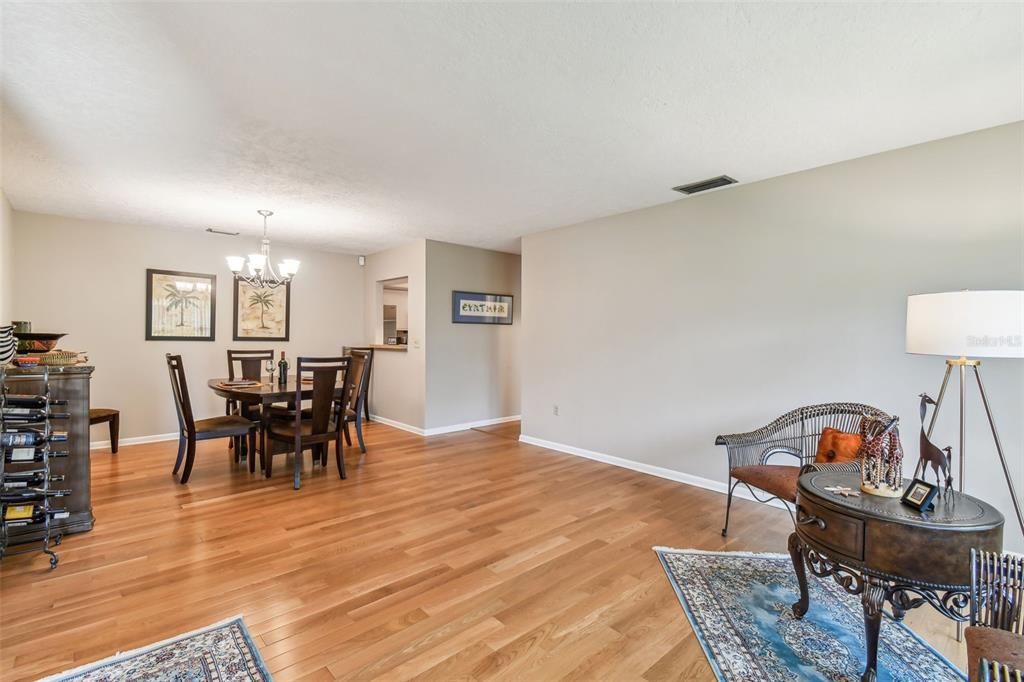For Sale: $439,900 (3 beds, 2 baths, 1895 Square Feet)