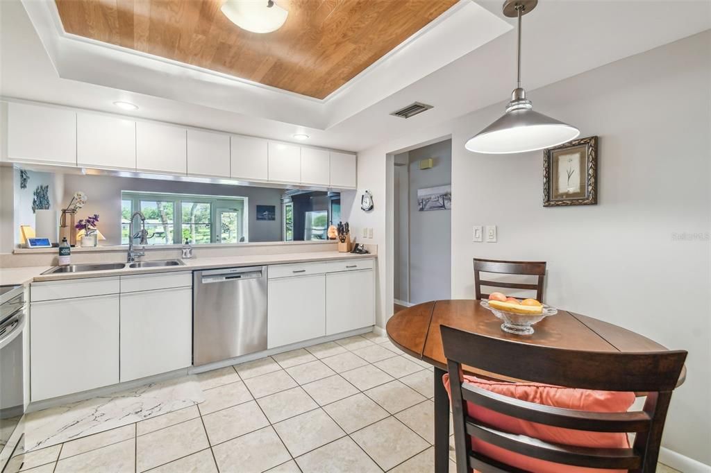 For Sale: $439,900 (3 beds, 2 baths, 1895 Square Feet)