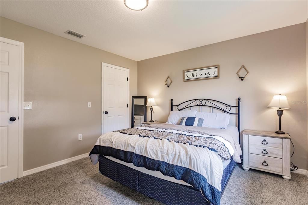 Active With Contract: $249,000 (3 beds, 2 baths, 1048 Square Feet)