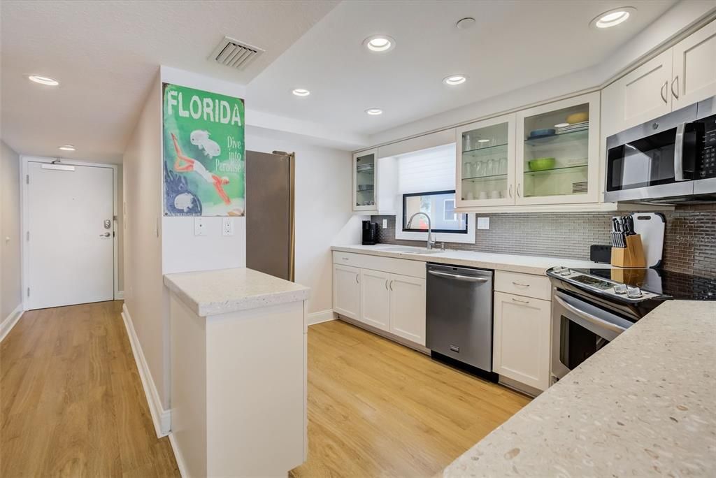 Active With Contract: $1,100,000 (3 beds, 2 baths, 1160 Square Feet)