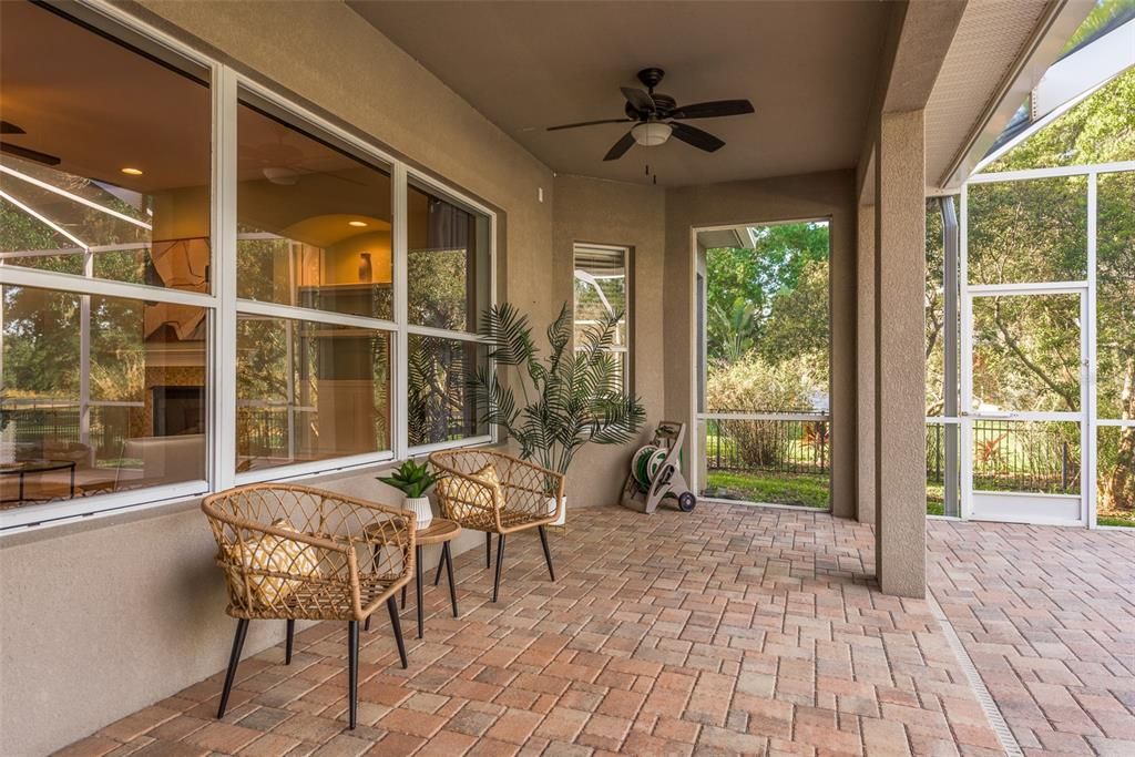 Active With Contract: $875,000 (4 beds, 3 baths, 3079 Square Feet)