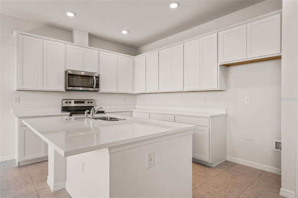 For Sale: $339,990 (3 beds, 2 baths, 1477 Square Feet)