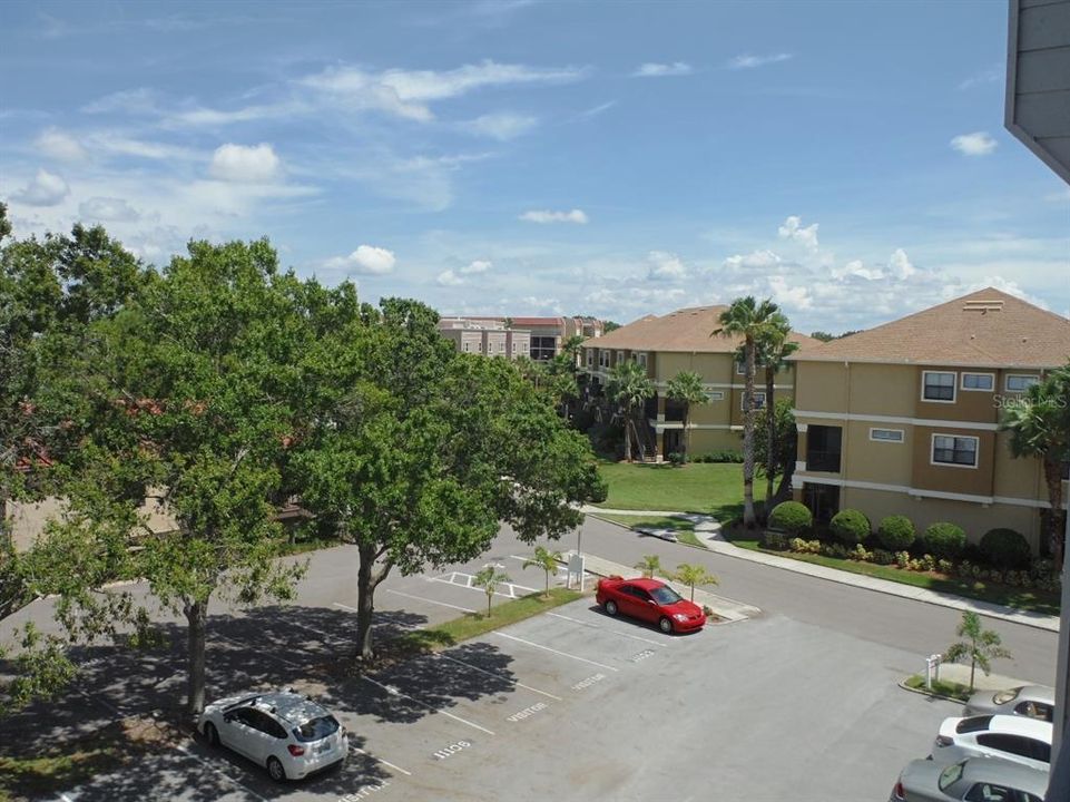 Active With Contract: $4,800 (2 beds, 2 baths, 1185 Square Feet)