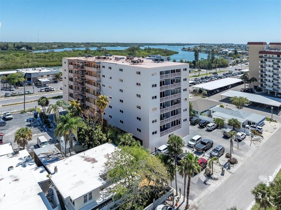 Recently Sold: $1,285,000 (3 beds, 2 baths, 1395 Square Feet)