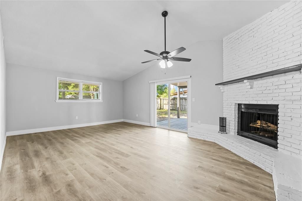 For Sale: $499,000 (4 beds, 2 baths, 1773 Square Feet)