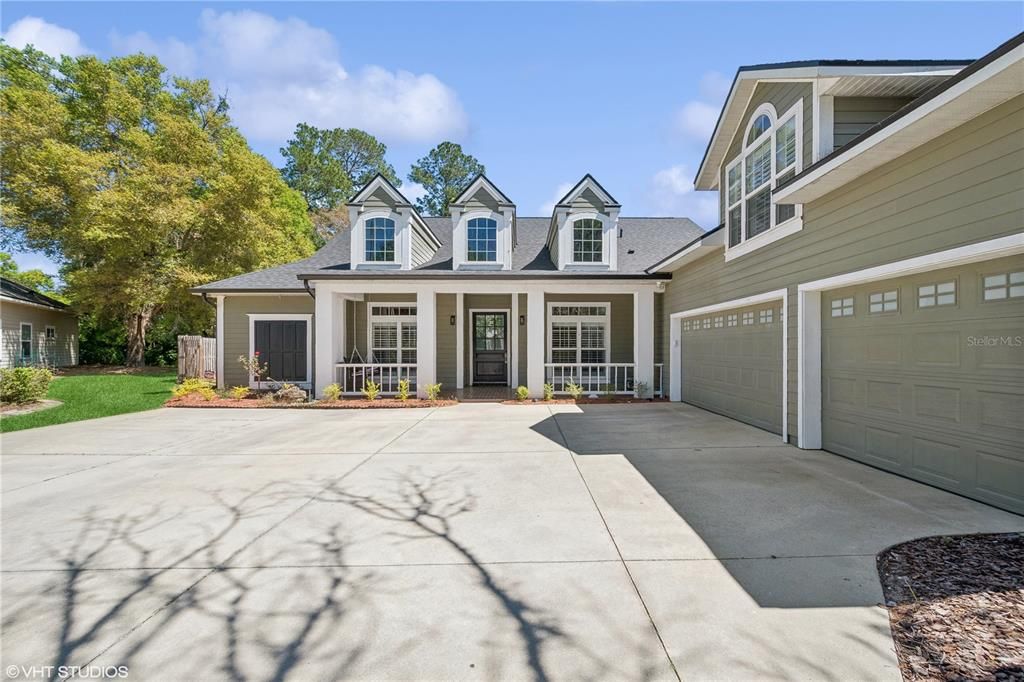 Active With Contract: $849,900 (4 beds, 3 baths, 3664 Square Feet)