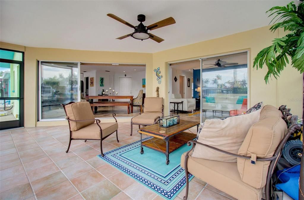 For Sale: $630,000 (2 beds, 2 baths, 1154 Square Feet)