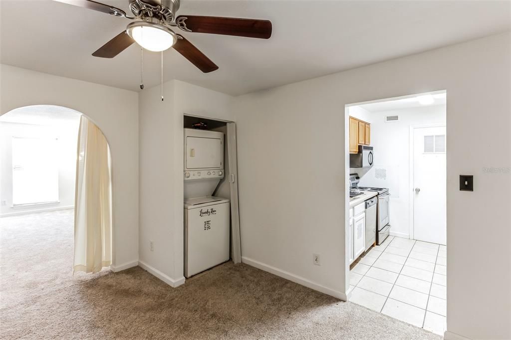 Active With Contract: $122,400 (3 beds, 2 baths, 1250 Square Feet)