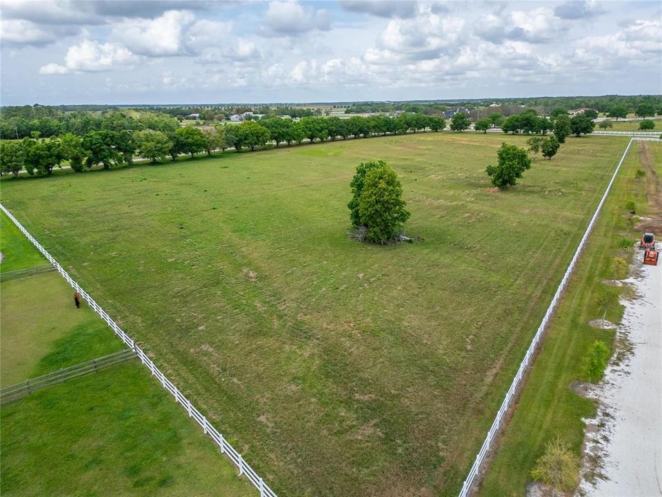 На продажу: $750,000 (10.00 acres)