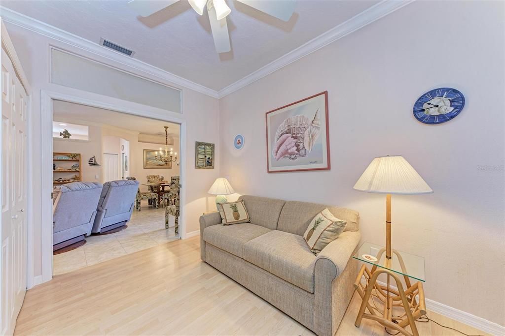 Active With Contract: $409,500 (3 beds, 2 baths, 1609 Square Feet)