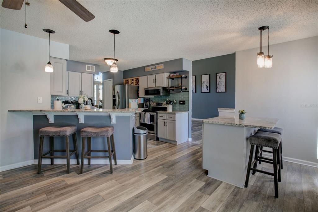 Recently Sold: $524,999 (3 beds, 2 baths, 2201 Square Feet)