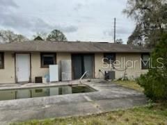 For Sale: $140,000 (3 beds, 2 baths, 1075 Square Feet)