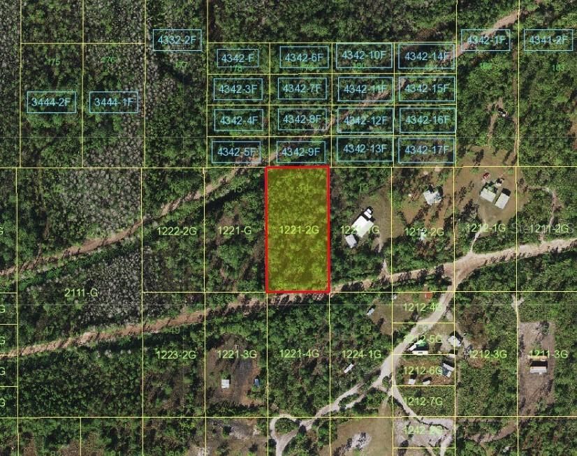 На продажу: $25,000 (1.26 acres)