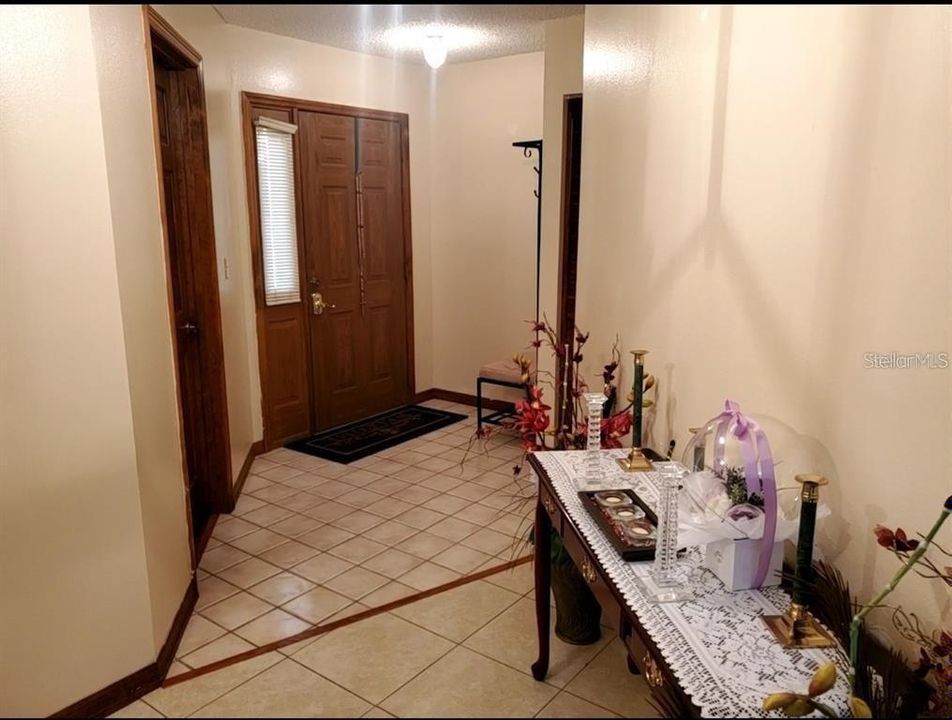 En Venta: $470,000 (0 camas, 0 baños, 2512 Pies cuadrados)