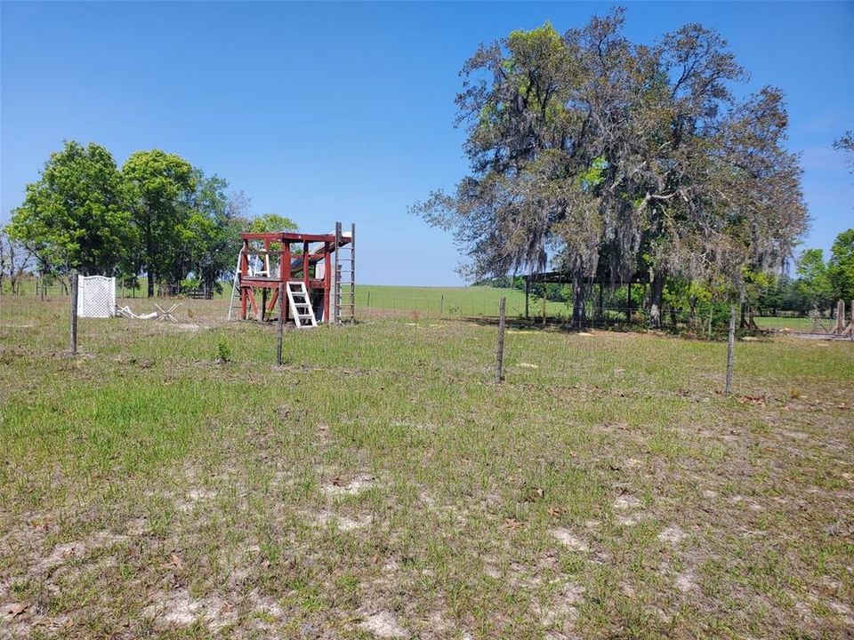 For Sale: $385,000 (3 beds, 2 baths, 1152 Square Feet)