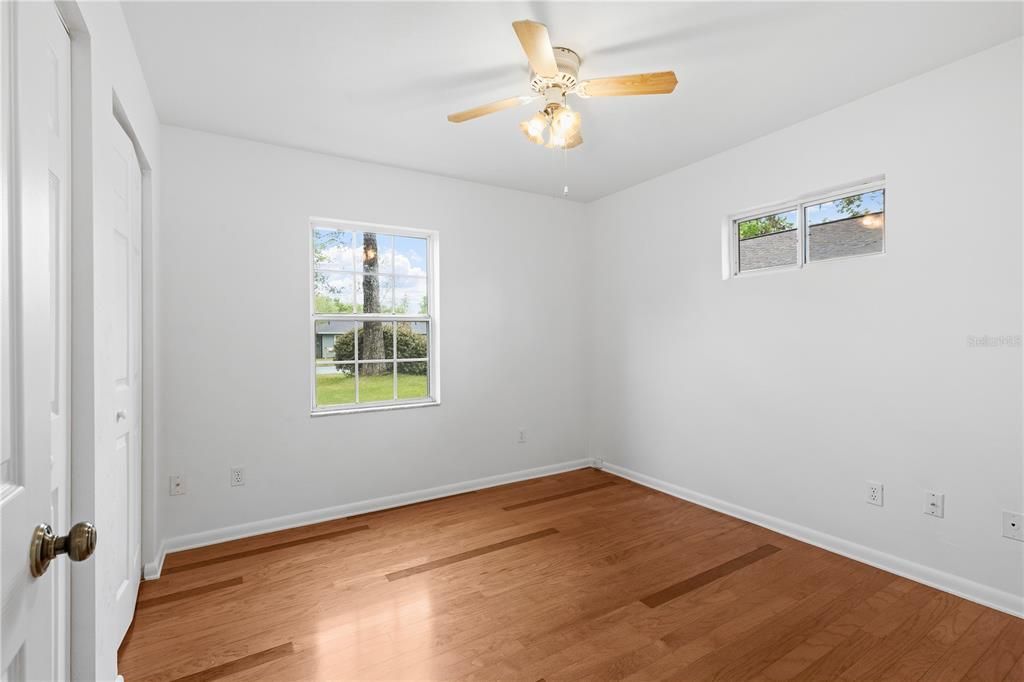 Active With Contract: $299,900 (3 beds, 2 baths, 1374 Square Feet)