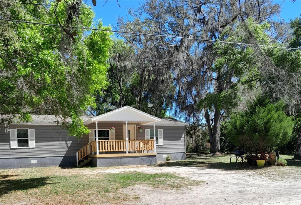 Recently Sold: $169,000 (3 beds, 2 baths, 1152 Square Feet)