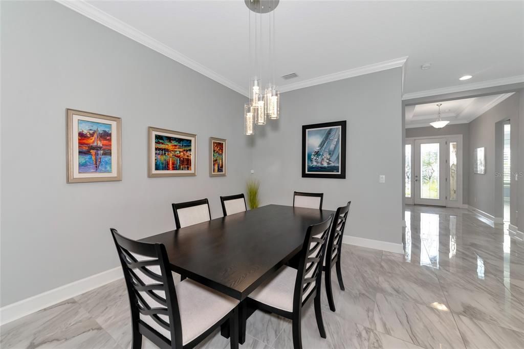 Recently Sold: $775,000 (3 beds, 3 baths, 2313 Square Feet)