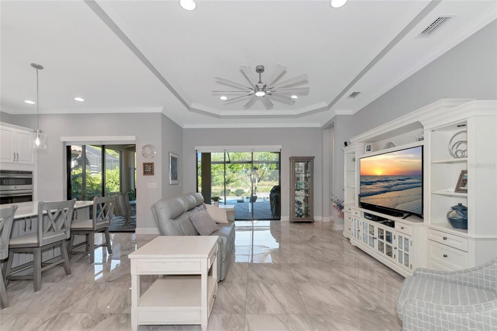 Recently Sold: $775,000 (3 beds, 3 baths, 2313 Square Feet)