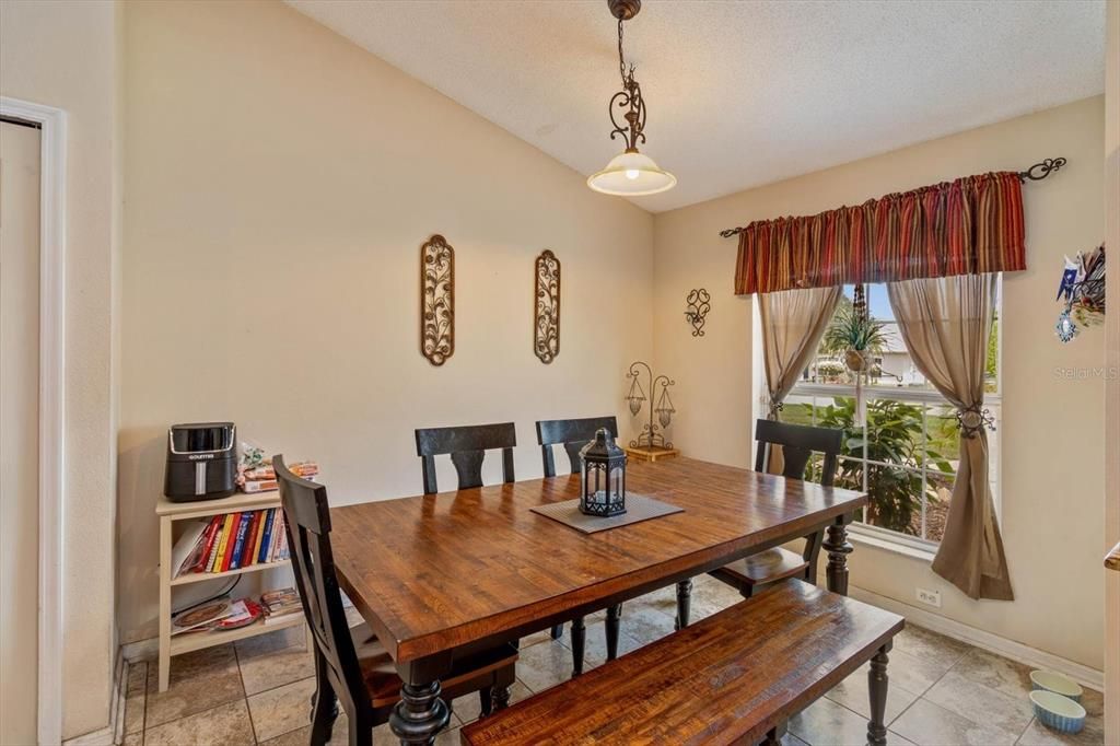 Active With Contract: $350,000 (4 beds, 2 baths, 1880 Square Feet)