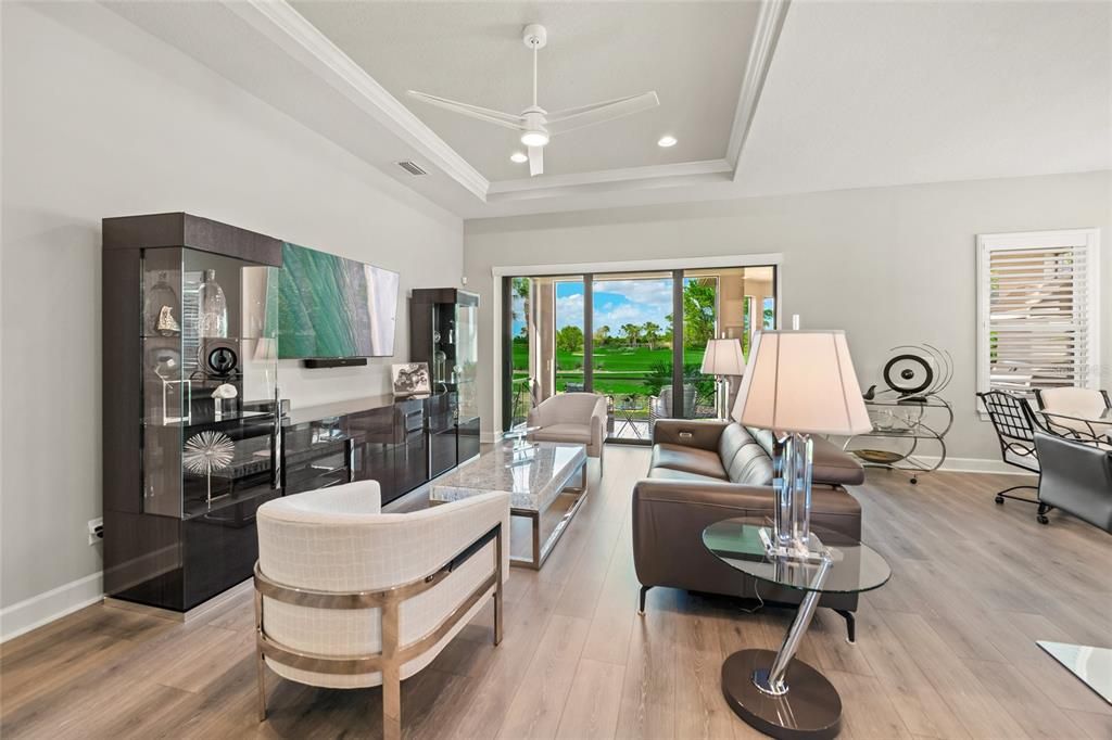 Recently Sold: $850,000 (2 beds, 2 baths, 2130 Square Feet)