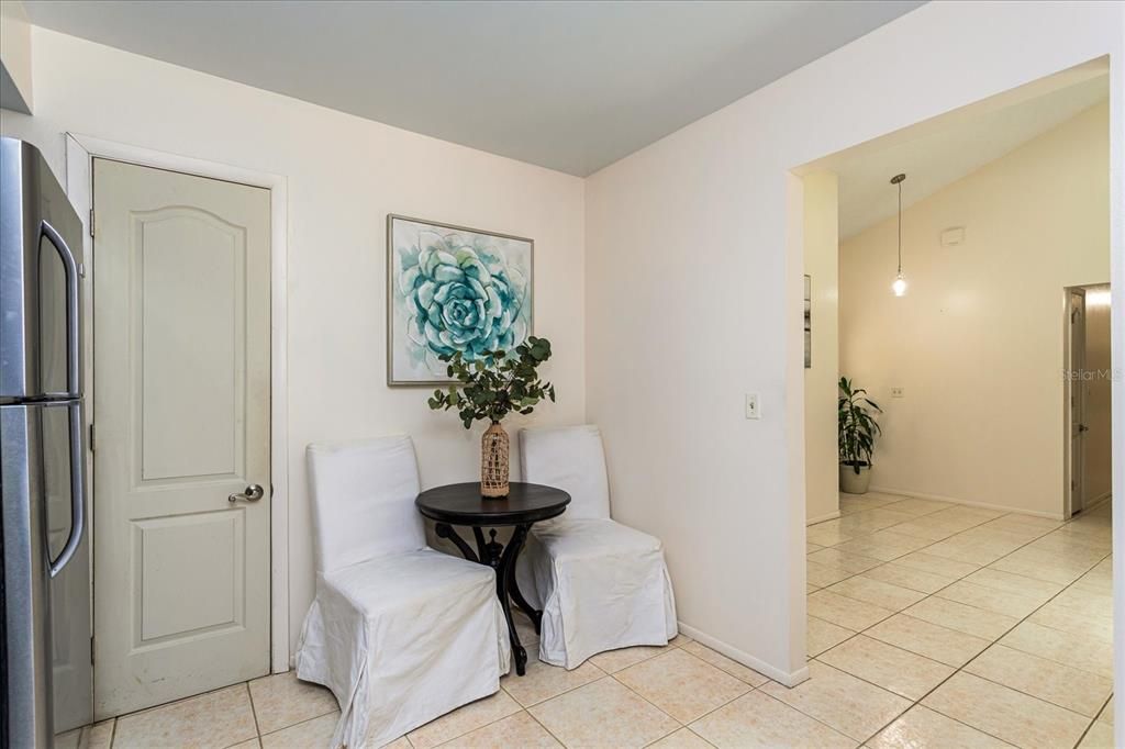 Active With Contract: $365,000 (3 beds, 2 baths, 1300 Square Feet)