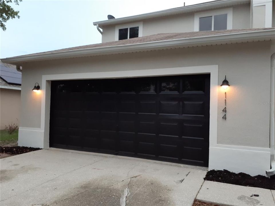 Active With Contract: $374,900 (4 beds, 2 baths, 2806 Square Feet)