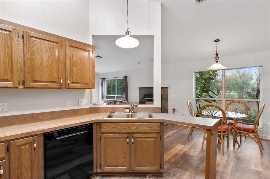 Active With Contract: $379,900 (4 beds, 2 baths, 2447 Square Feet)