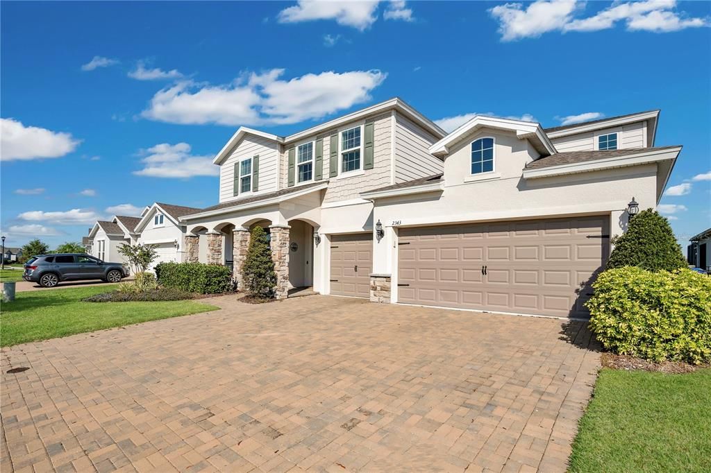 Recently Sold: $700,000 (4 beds, 3 baths, 3847 Square Feet)