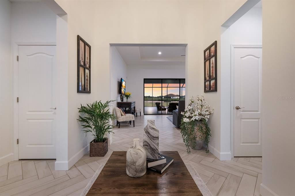 Active With Contract: $810,000 (4 beds, 3 baths, 2712 Square Feet)