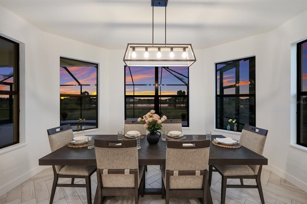 Active With Contract: $810,000 (4 beds, 3 baths, 2712 Square Feet)