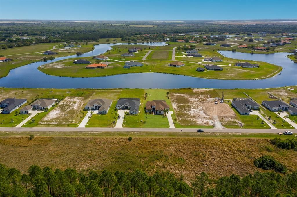 Active With Contract: $810,000 (4 beds, 3 baths, 2712 Square Feet)