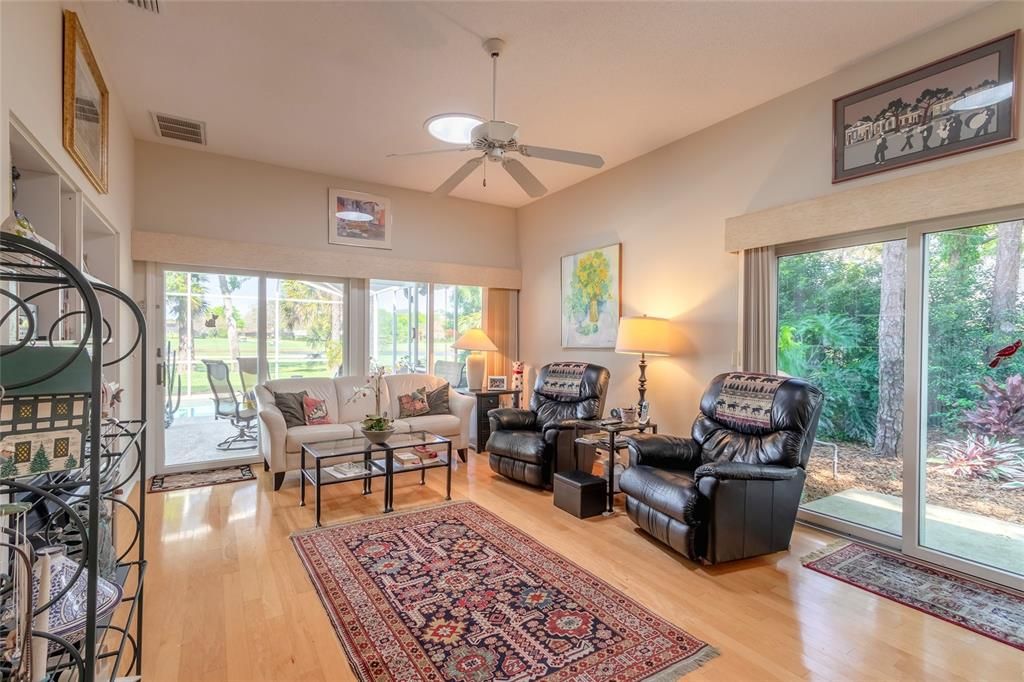 Active With Contract: $639,000 (3 beds, 2 baths, 2849 Square Feet)