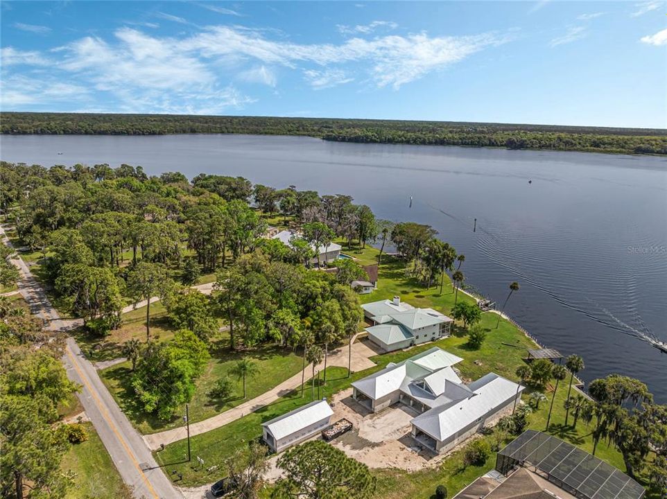 Aerial view of Lake Beresford and St. Johns