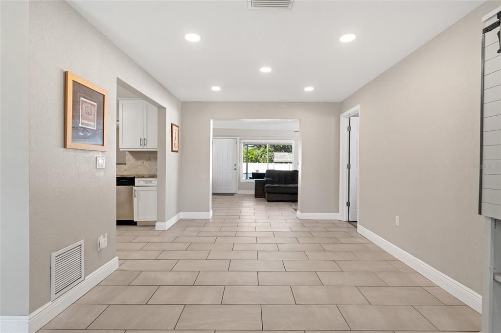 Active With Contract: $799,000 (4 beds, 3 baths, 2602 Square Feet)