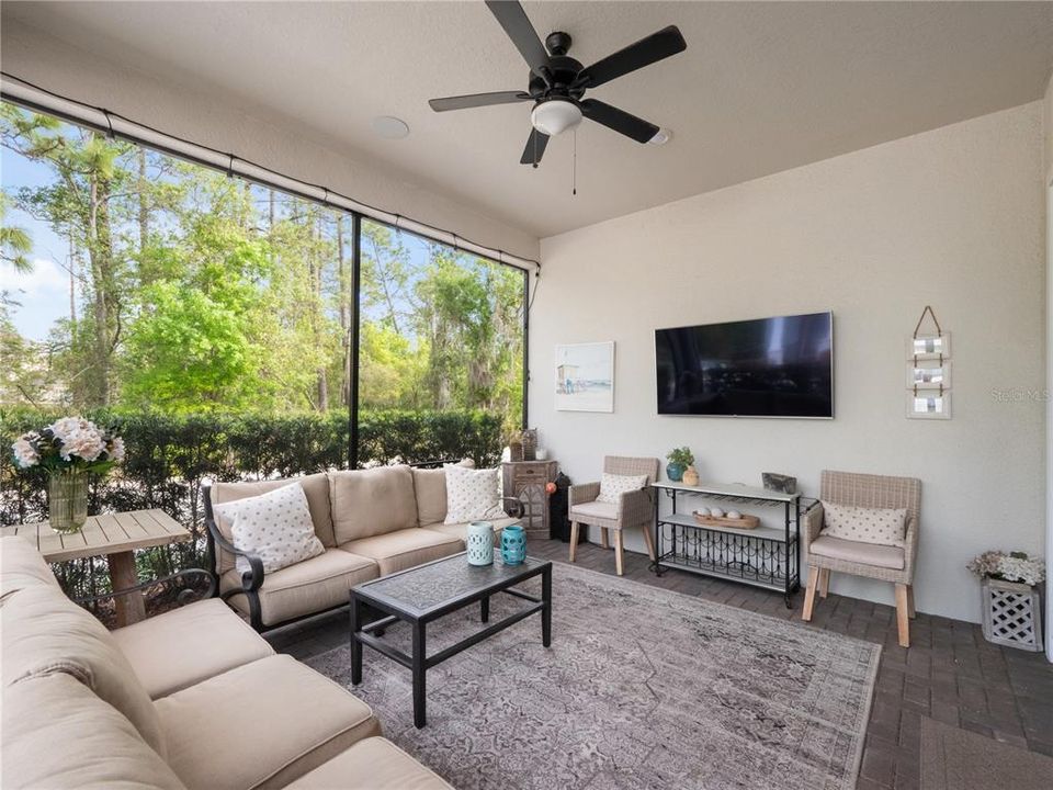 Recently Sold: $765,000 (3 beds, 2 baths, 2818 Square Feet)