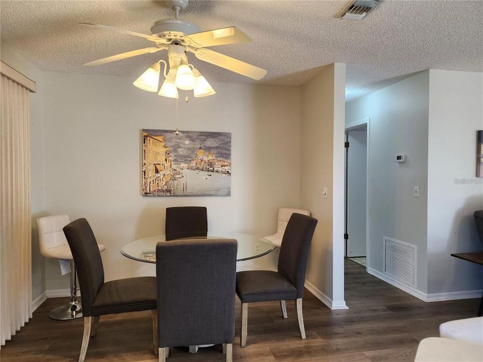 Recently Rented: $1,600 (2 beds, 2 baths, 1248 Square Feet)