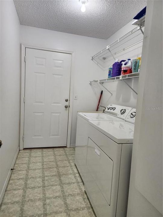 Recently Rented: $1,600 (2 beds, 2 baths, 1248 Square Feet)