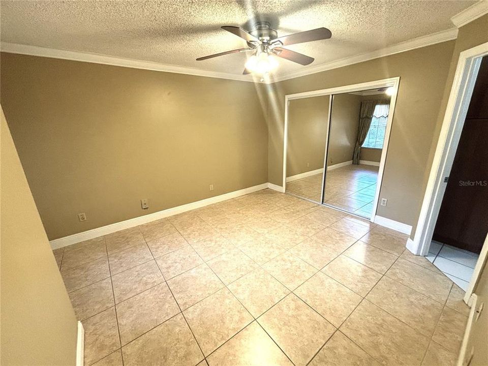 For Rent: $1,825 (3 beds, 2 baths, 1120 Square Feet)