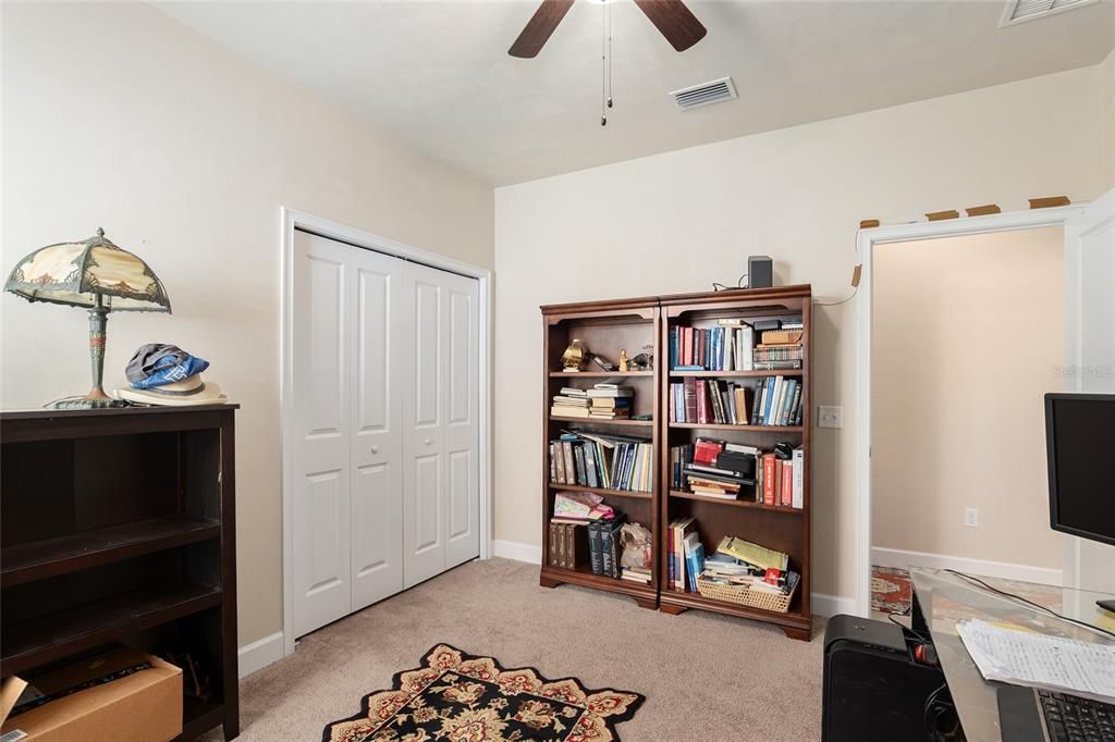 For Sale: $395,000 (4 beds, 2 baths, 1872 Square Feet)