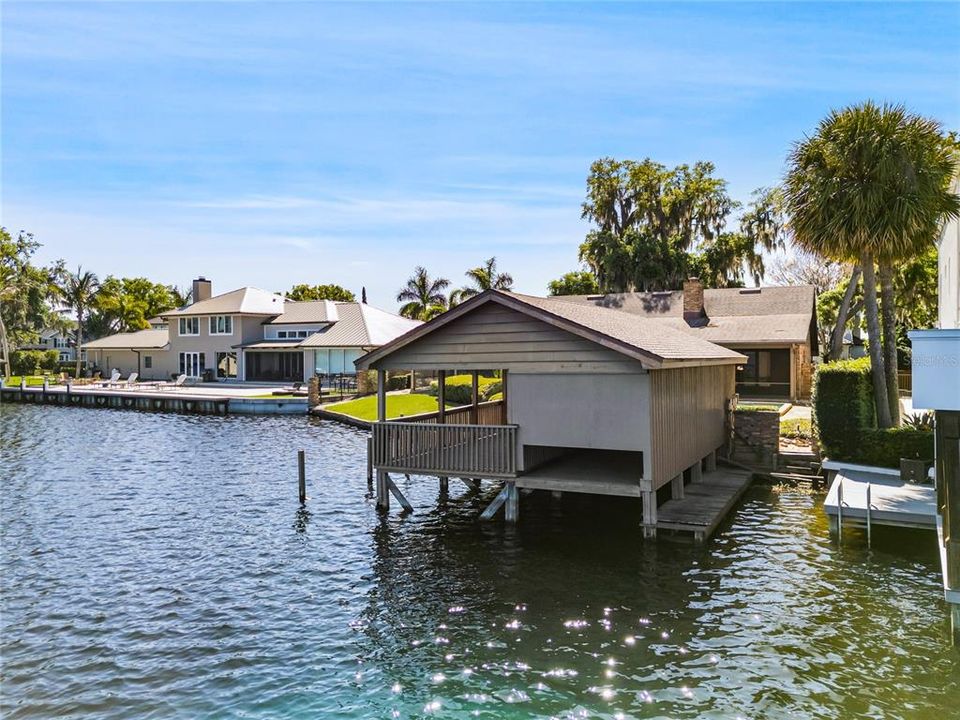 For Sale: $2,150,000 (3 beds, 2 baths, 2651 Square Feet)