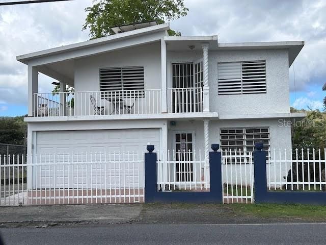 Vendido Recientemente: $185,000 (4 camas, 3 baños, 2680 Pies cuadrados)