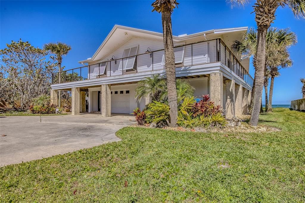 Recently Sold: $3,499,000 (4 beds, 4 baths, 2073 Square Feet)