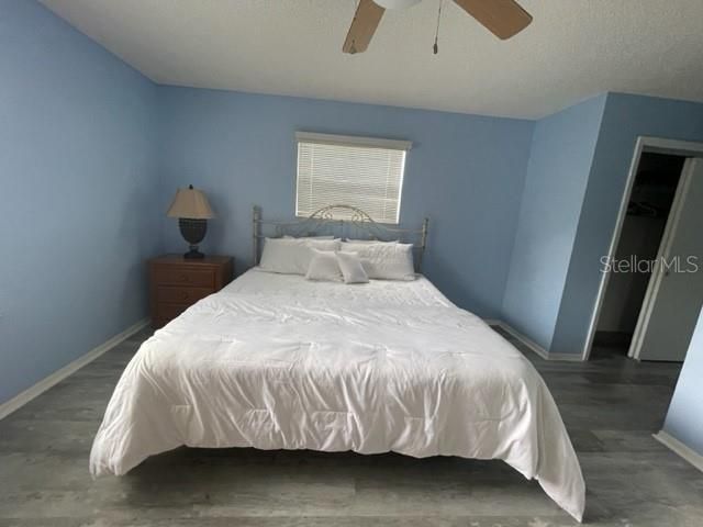 For Rent: $2,300 (2 beds, 2 baths, 1360 Square Feet)