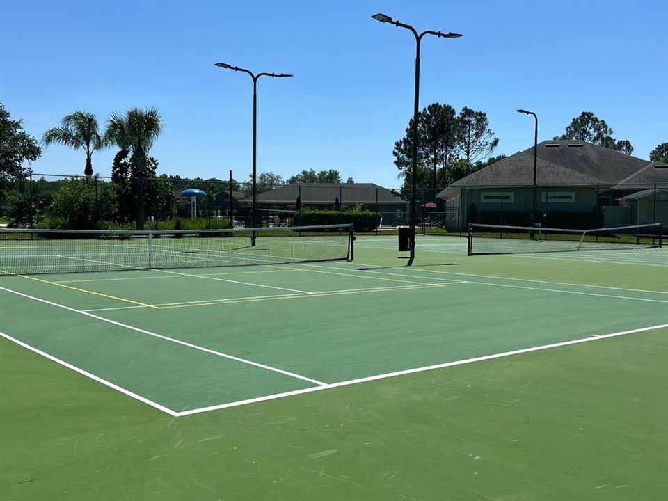 Tennis/ Pickleball Courts