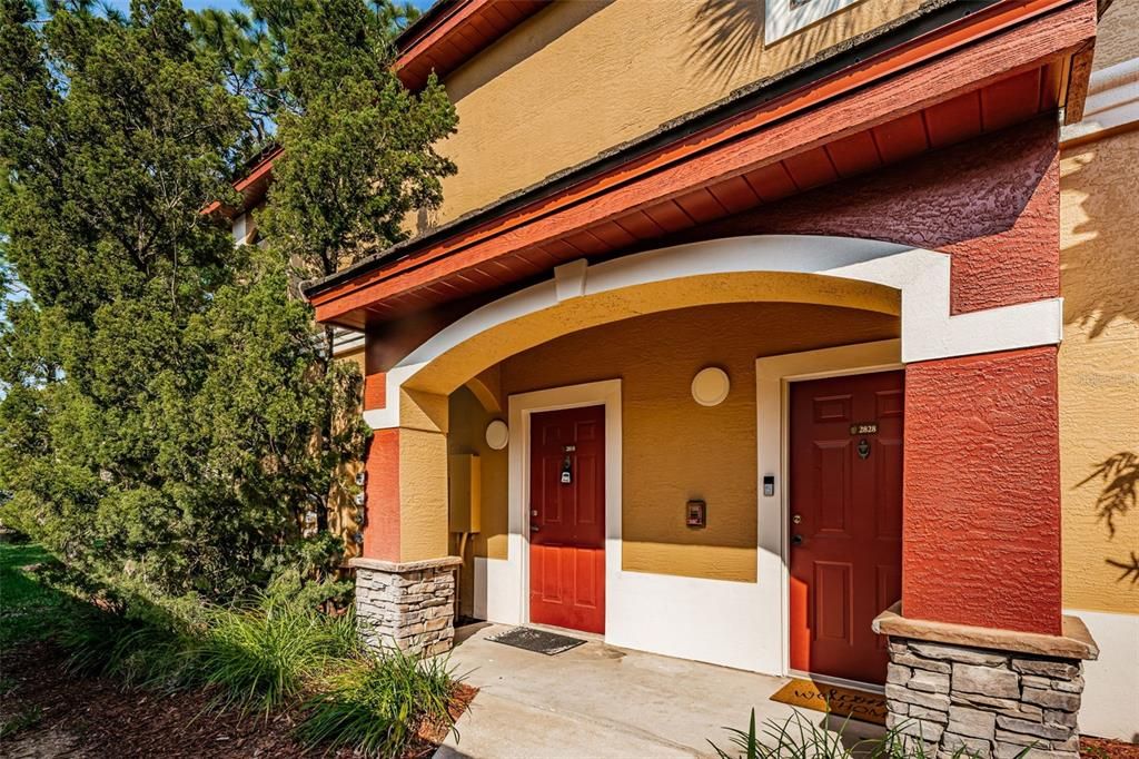 Recently Sold: $249,000 (2 beds, 2 baths, 1075 Square Feet)