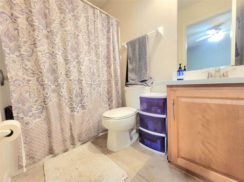 For Sale: $214,900 (2 beds, 2 baths, 1204 Square Feet)